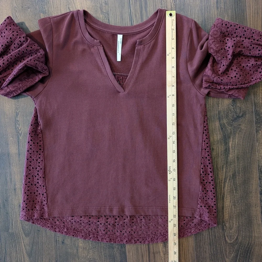 Anthropologie Womens Maroon Eyelet V Neck Sweatshirt Size XS
